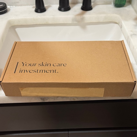 QURE Micro-Infusion System - White - Picture 2 of 4